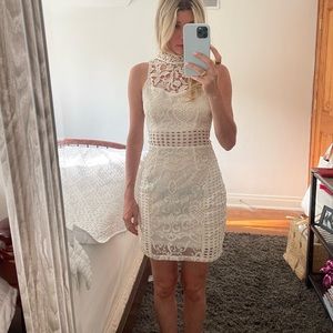 Toni White cute dress